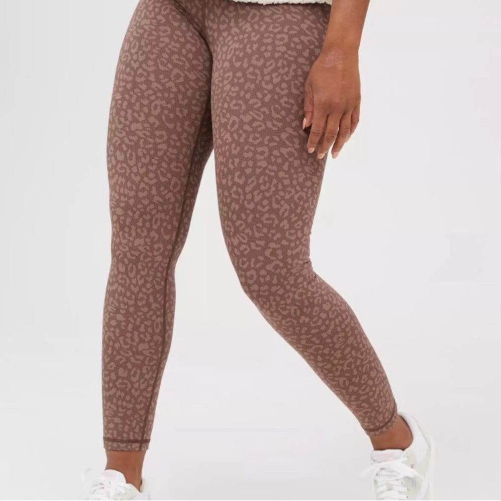 Offline by Aerie Cheetah Print Leggings